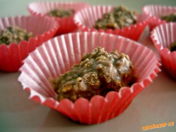 ČOKOLÁDOVÉ HRUDKY-corn flakes+kokos+oříšky-DELIKATESNÍ DOBRŮTKA!!!!