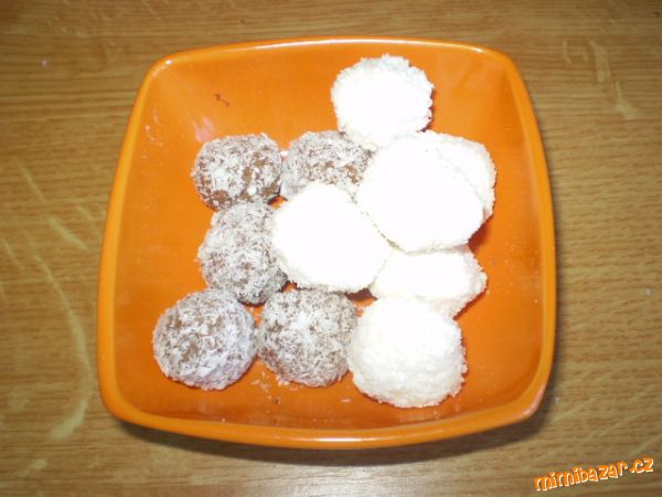 krupicové kupičky, kuličky ferrero