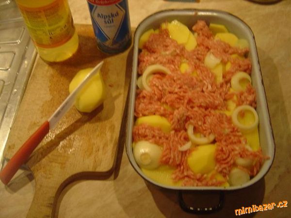 Zapečené brambory s mletým masem + maggi nápady