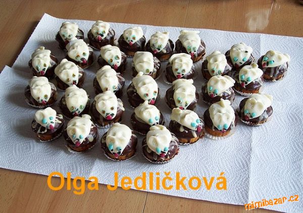 mandarinkové mufiny s kousky čokolády