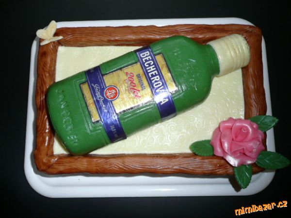krabice s becherovkou