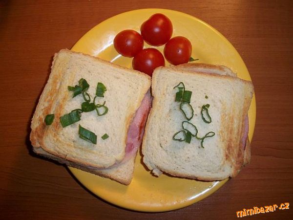 Toasty s hermelínem - rychlá večeře