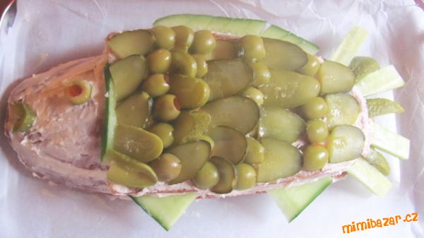 *** :-)))Můj první pokus o slaný dort - pro taťku rybáře(((-:***