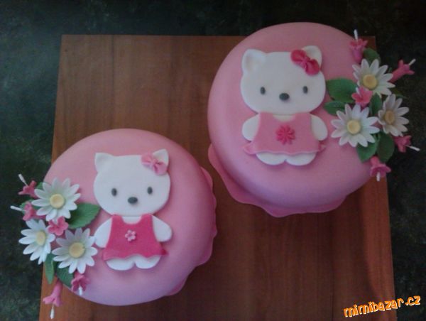 Hello Kitty 2x
