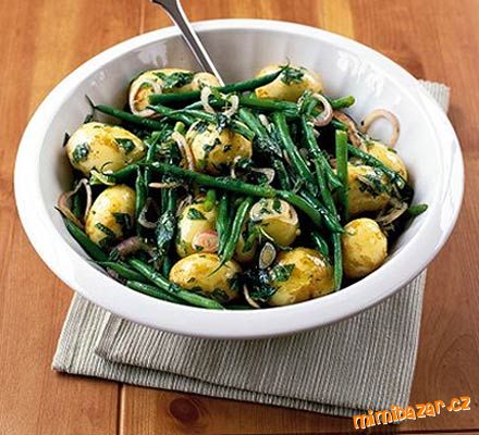 Salat z brambor a fazolek