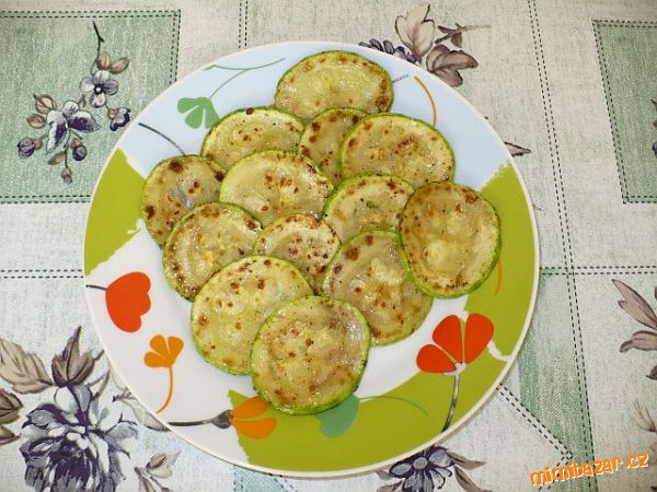 Přílohová cuketa/lilek