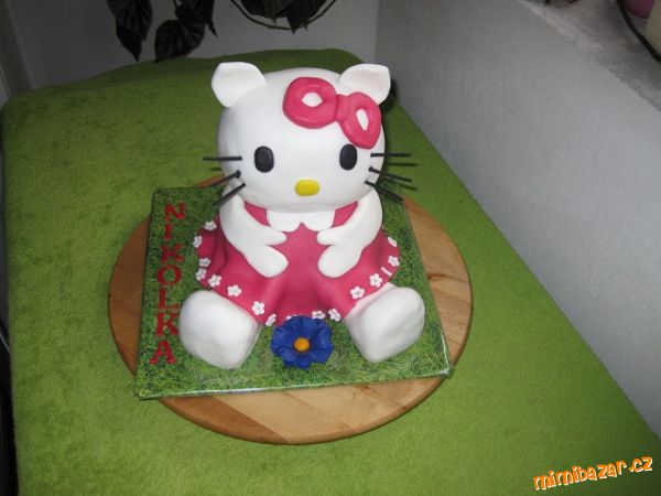 Hello Kitty 3D, Kosák s žížaláky