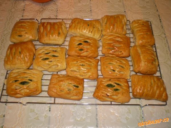 Pizza šatečky se špenátem