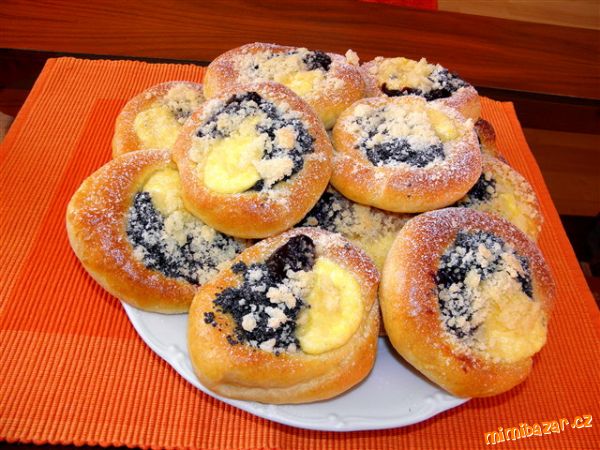 KYNUTÉ KOLÁČE- VYNIKAJÍCÍ
