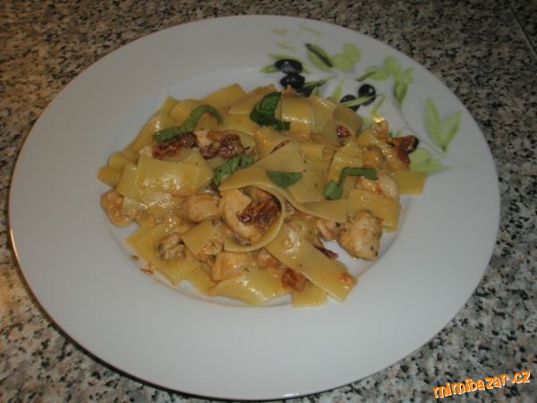 ♥ Pappardelle se sušenými rajčaty - vynikající !!! ♥