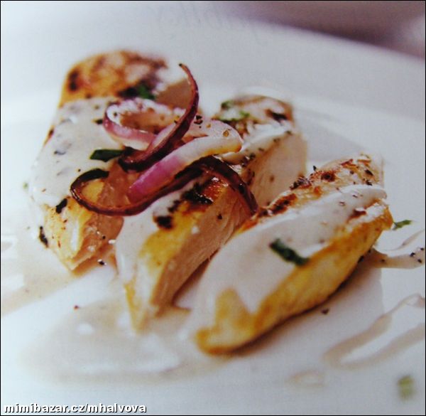 VÝBORNÁ KUŘECÍ PRSÍČKA NA BYLINKÁCH, recept z knihy Petra Havlíčka