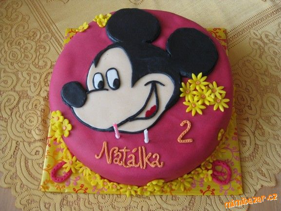 Růžový s Mickeym Mousem