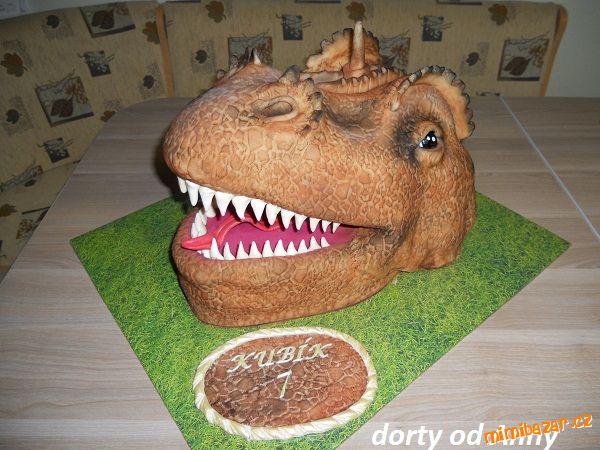 Hlava tyranosaura II.