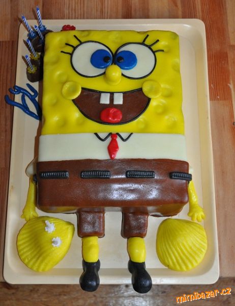 Spongebob, prvně dělaný dort potažený marcipánem