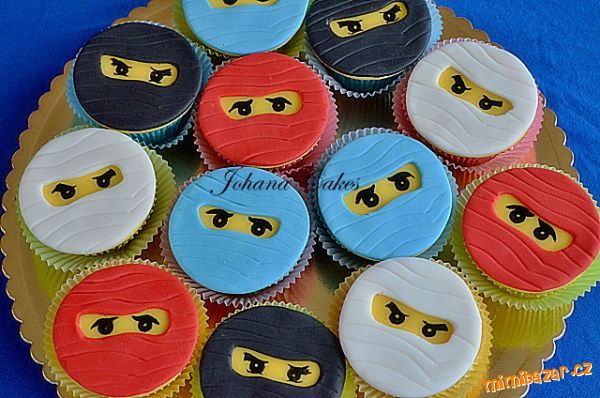 cupcakes lego nijago