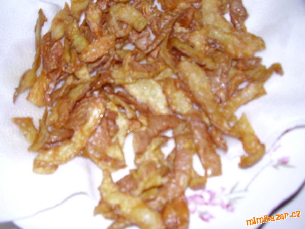 Smažené bramborové šlupky podle režiséra Trošky