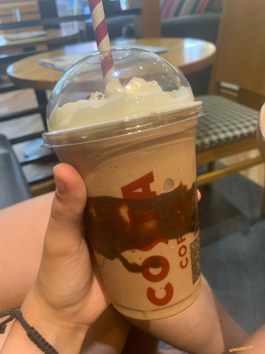 čokoládové frappucinu jako z costy