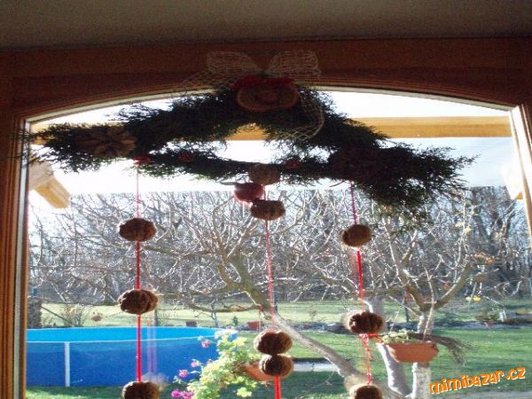 Advent - oříšky s překvapením
