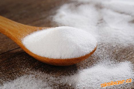 TOHLE VŠECHNO UMÍ JEDLÁ SODA! VYPERE, VYČISTÍ MYČKU A ODKYSELÍ TĚLO
