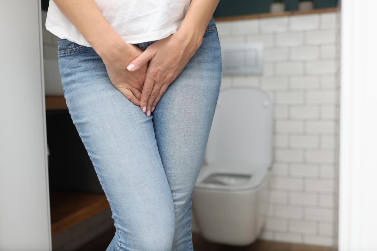 Poporodní inkontinence trápí až třetinu žen. Pomůže posilování pánevního dna i Venušiny kuličky