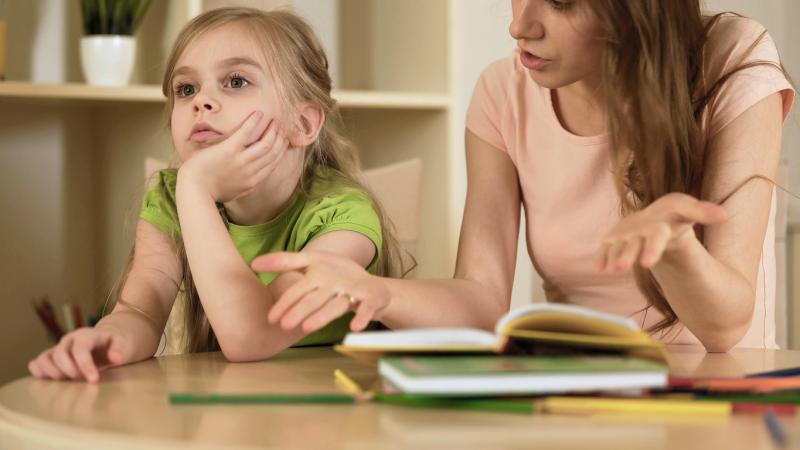 Neposlouchá? 5 triků, jak dítě přimět, aby dělalo to, co po něm chcete