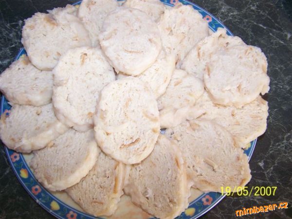 HOUSKOVÉ KNEDLÍKY-RYCHLOVKA