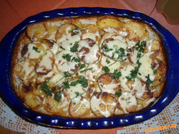 ZAPEČENÉ BRAMBORY