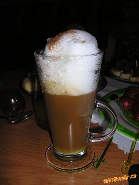 Banánové cafe latte