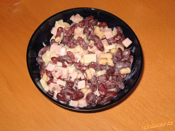 Fazolový salát