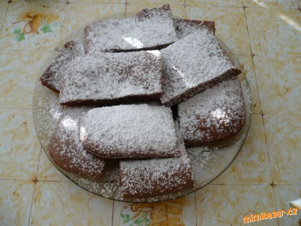 *ČOKOLÁDOVÝ MOUČNÍK*