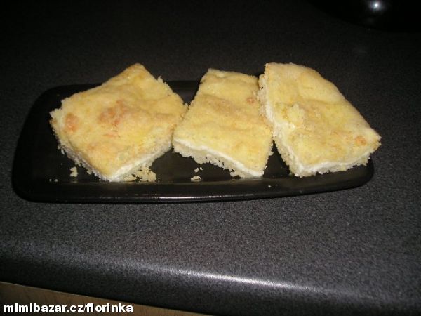 SYPANÁ TVAROHOVÁ BUCHTA-JEDNODUCHÉ,RYCHLÉ A CHUŤ:BOOŽÍÍÍ!!