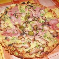 Výborná pizza z dom.pekárny