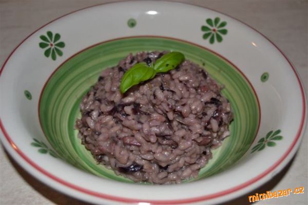 Rizoto ze salatu radicchio