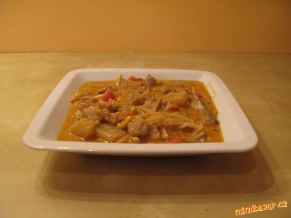 Kuřecí na červeném kari - thajské