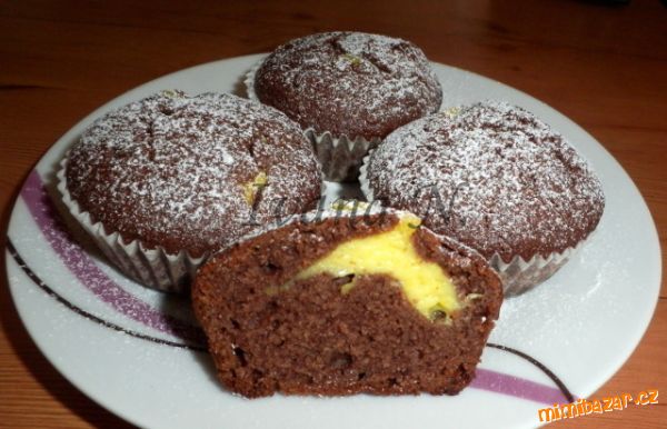 Čokoládové muffiny s krémem