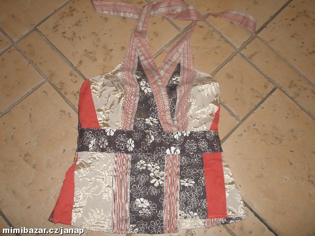 Obrázek k inzerátu: Sexy trendy topík NEXT UK12
