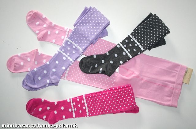 Dívčí punčocháčky s puntíky