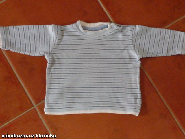 Modro-bílé pruhované triko