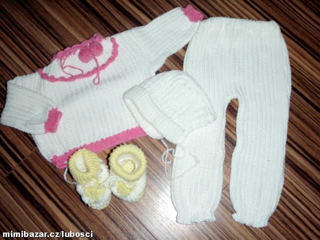 PŘÍZOVÝ KOMPLET KALHOT A SVETÝRKU + BAČKŮRKY A ČEPKA