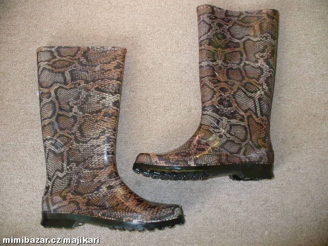 Holinky modní hadí vel.40