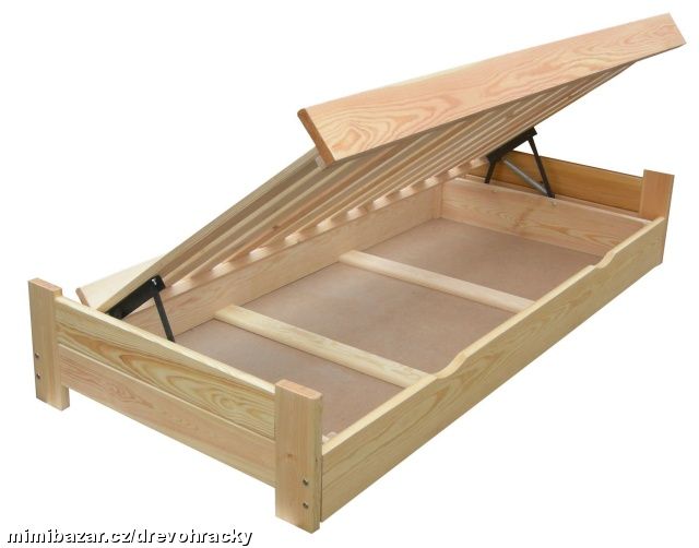 Dřevěná postel s úložným prostorem Champion ch 90