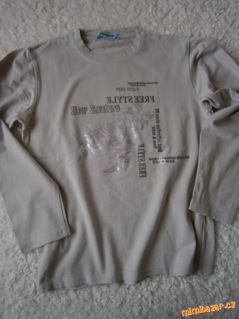 CHLAPECKÉ TRIČKO SV. BÉŽOVÉ VEL: 146