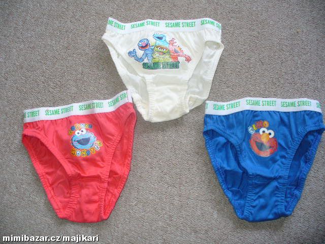 Slipy Sesame Street 3ks vel.98