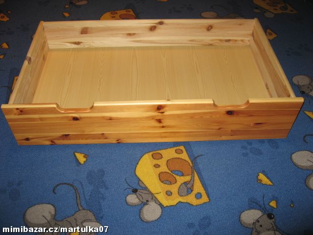 ŠUPLATA POD POSTEL...2 KUSY