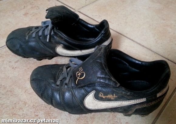 Kopačky NIKE