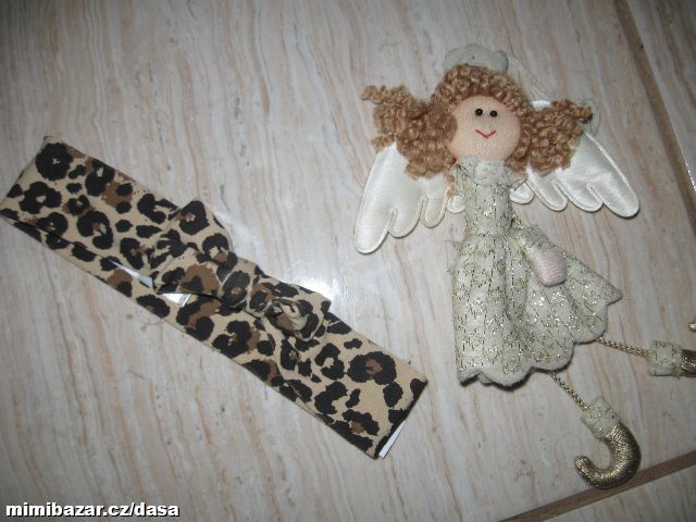 GEPARDÍ ČELENKA H&M UNI