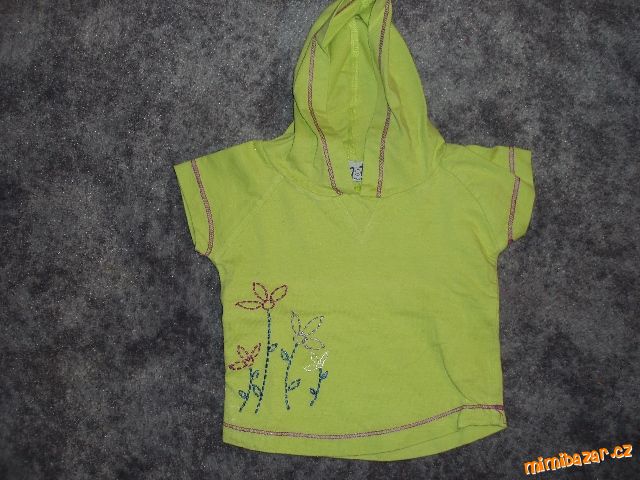 Tričko s kapucí