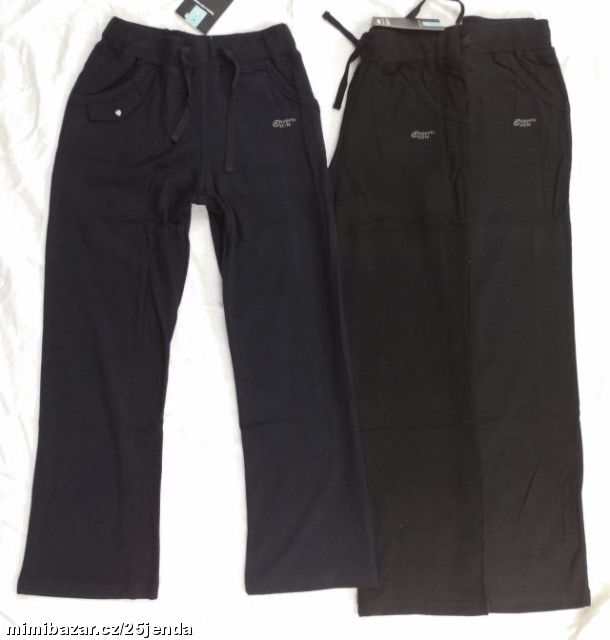 Dívčí moderní tepláky