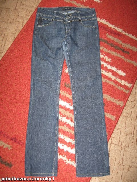 DÁMSKÉ RIFLE, DŽÍNY