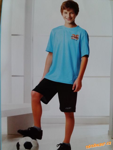sportovní souprava, set, kraťasy, tričko, úbor
